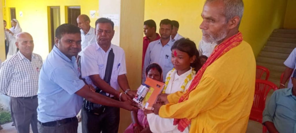 ईनरुवाको सरस्वती माध्यमिक विद्यालय बबियामा प्रवोधन कार्यक्रम